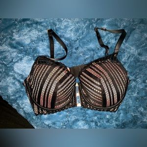 Victoria’s Secret bra- 36D NEW